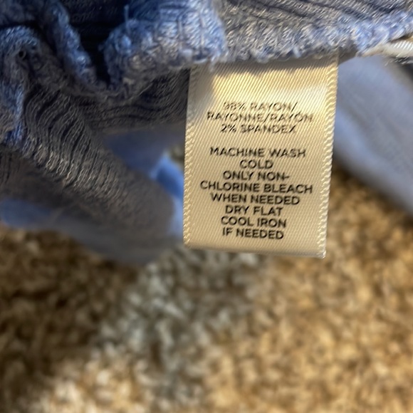 Swimsuit coverup - Picture 3 of 6